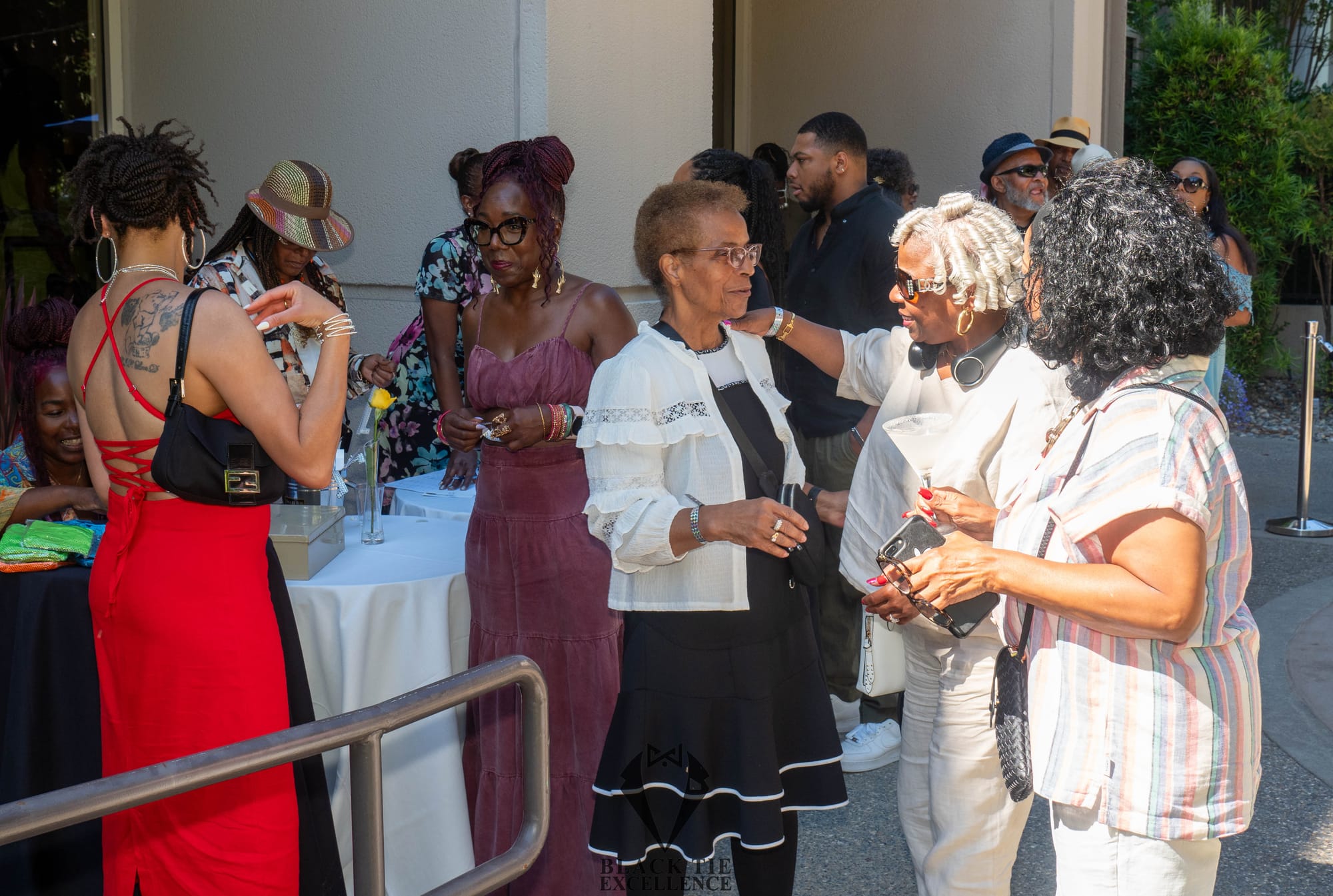 Choose Your Color Linen Party