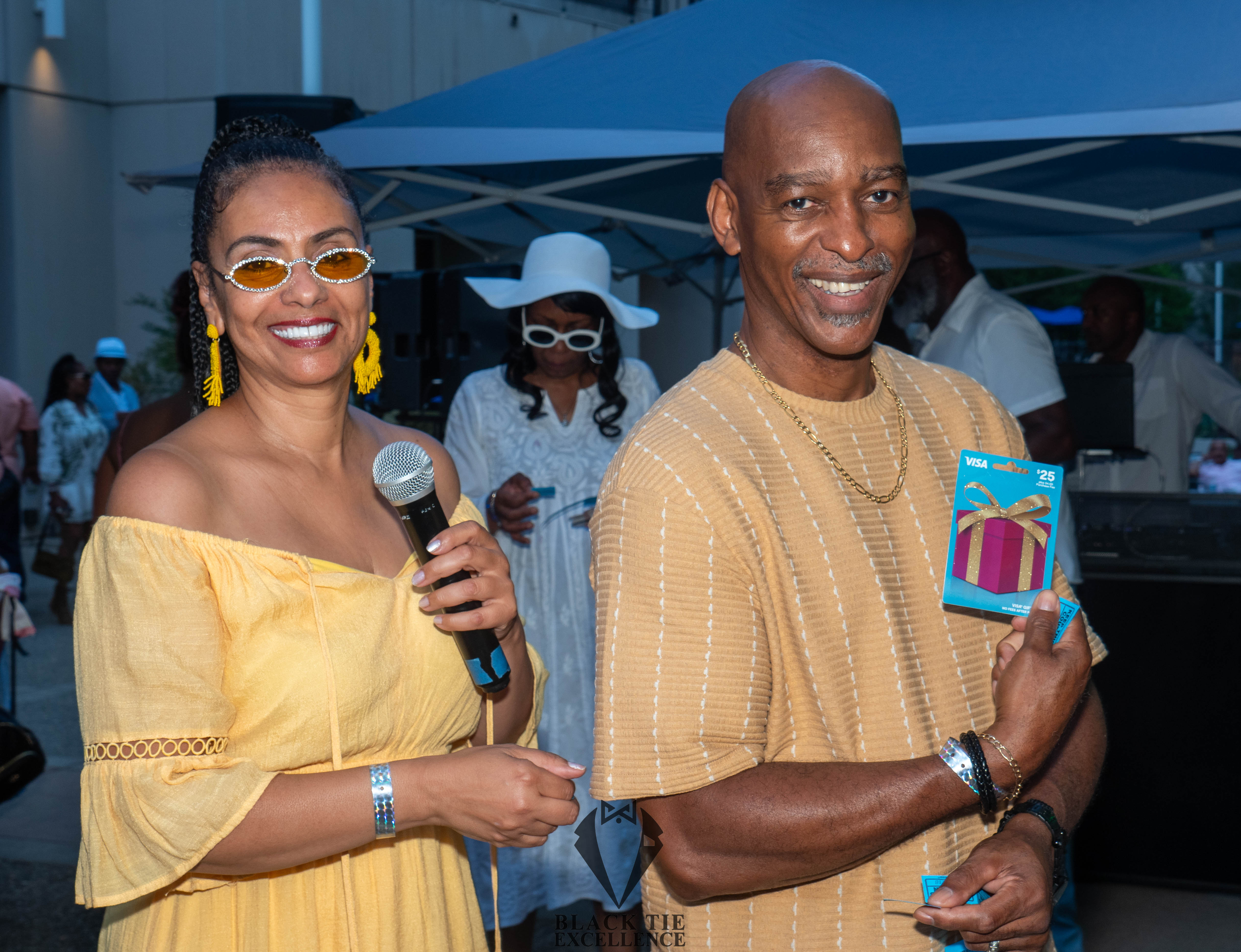 Elige tu color de fiesta de lino