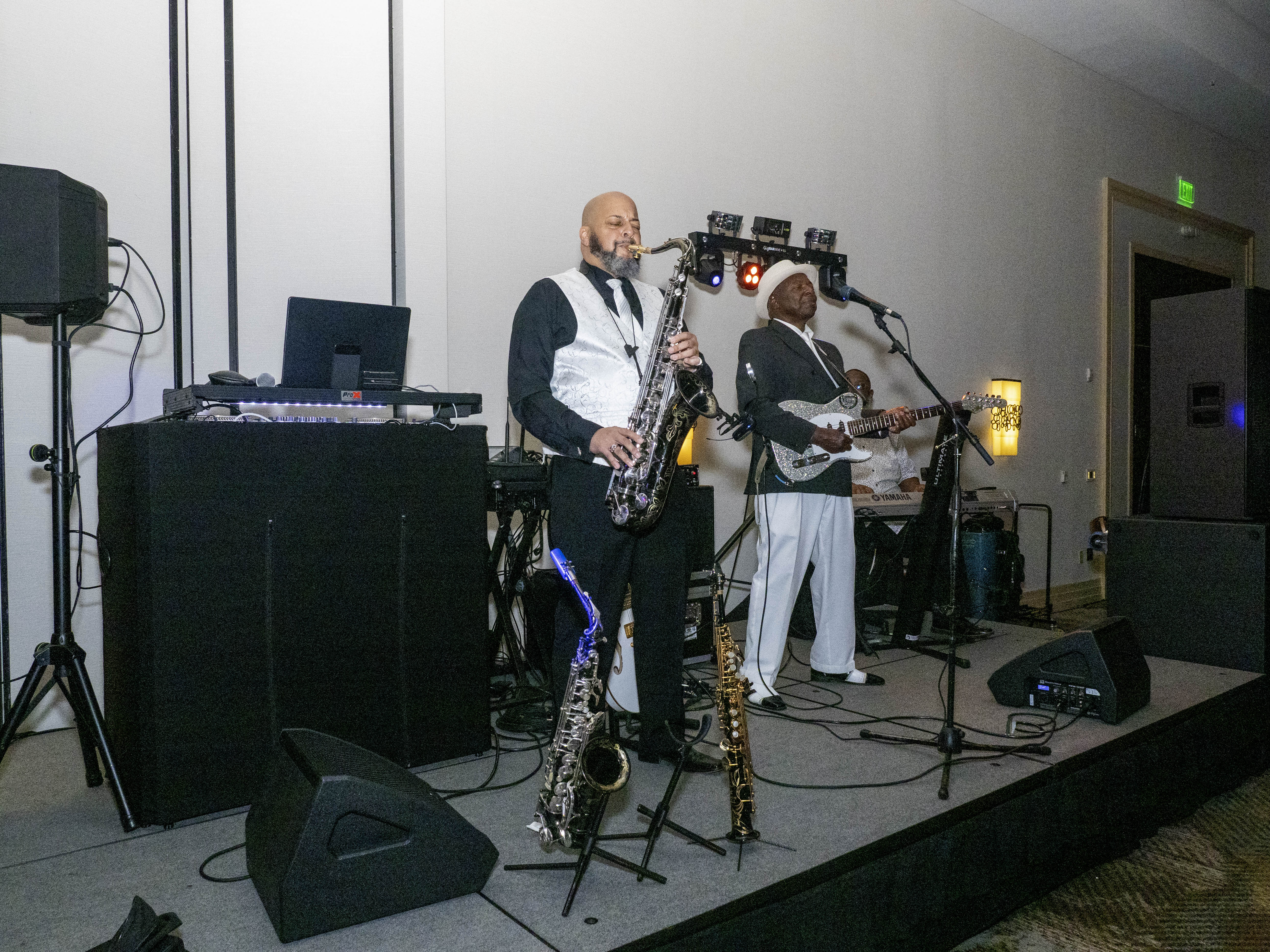 Asunto de corbata blanca