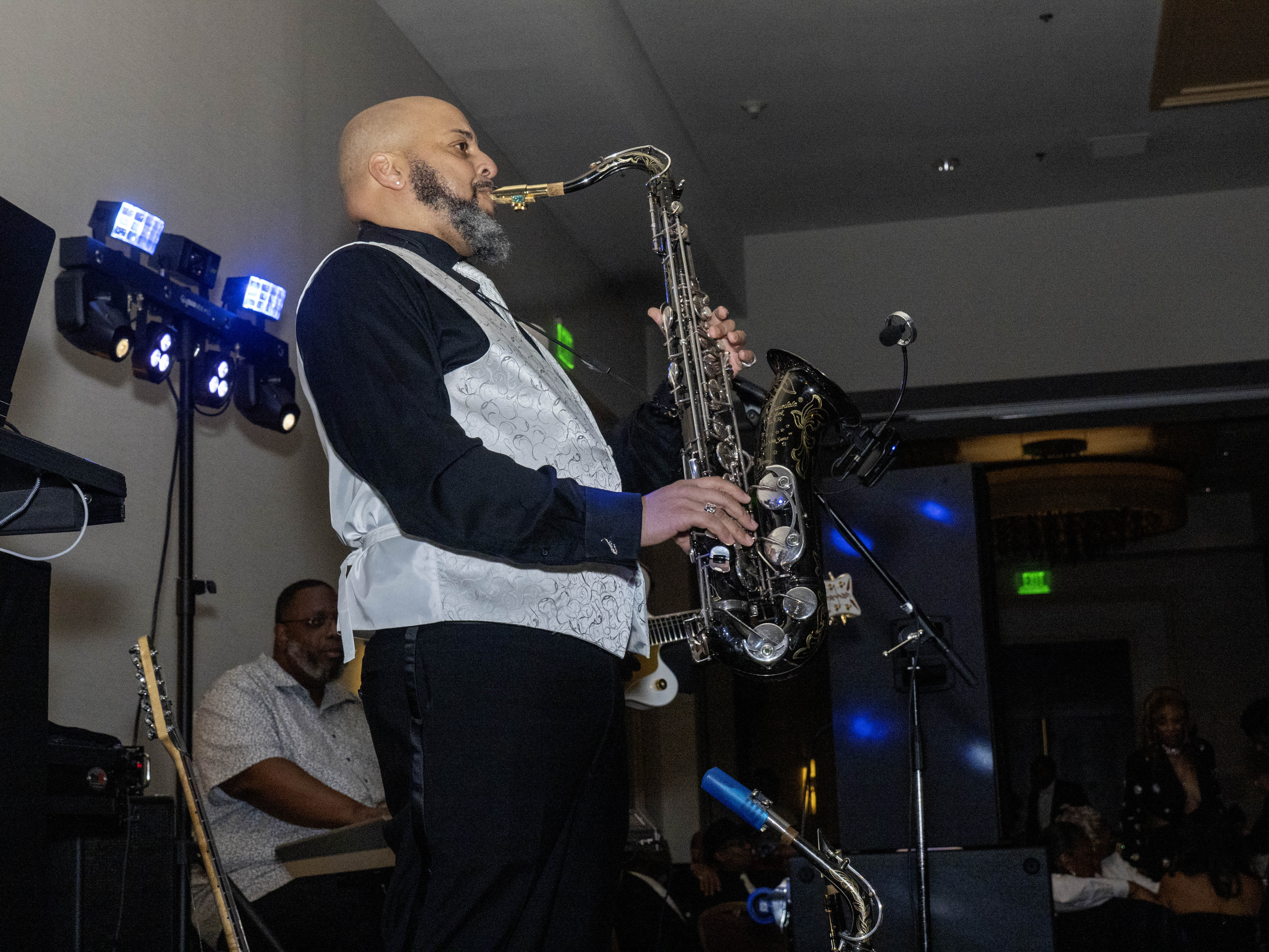 Asunto de corbata blanca