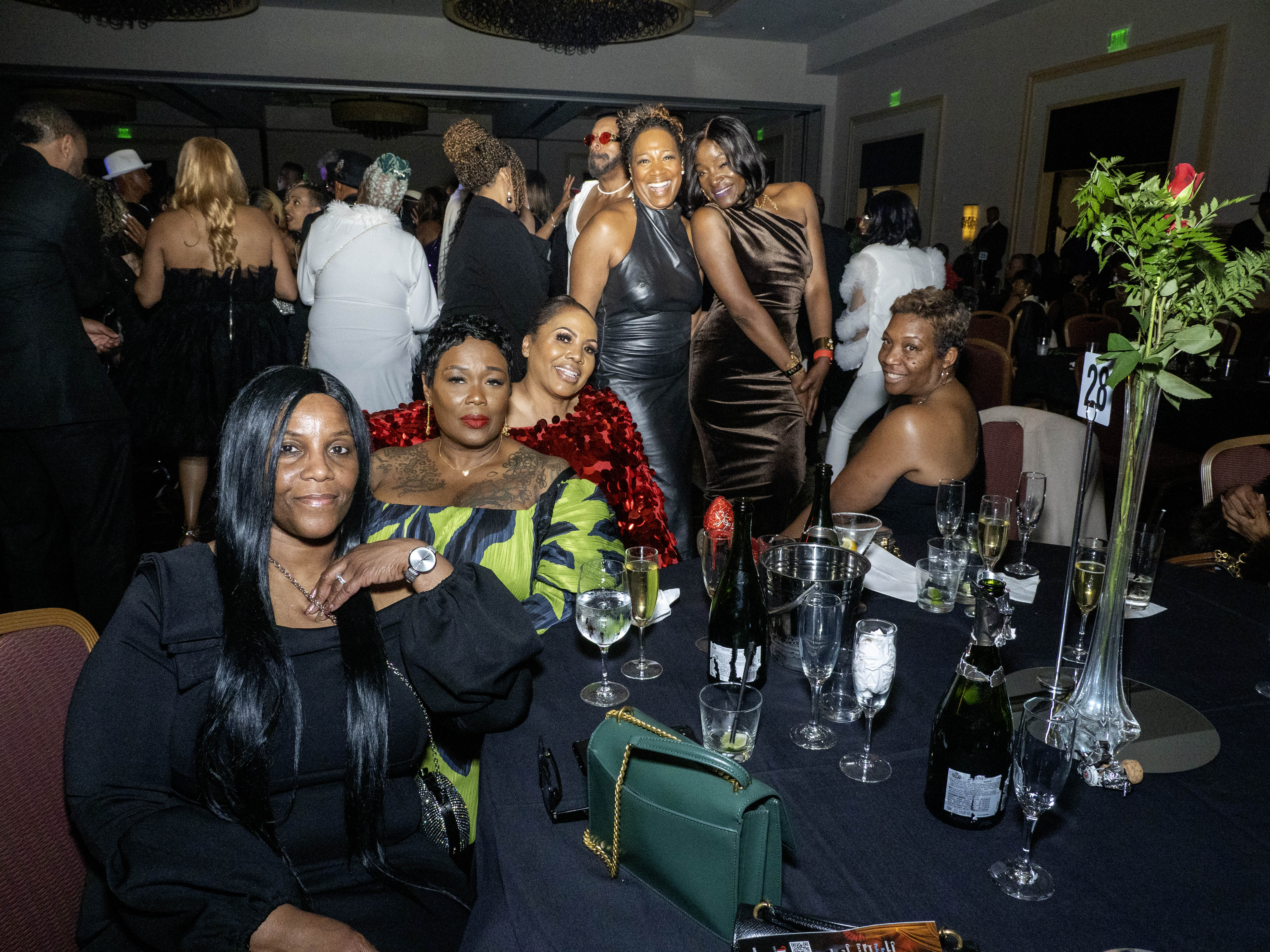 Asunto de corbata blanca