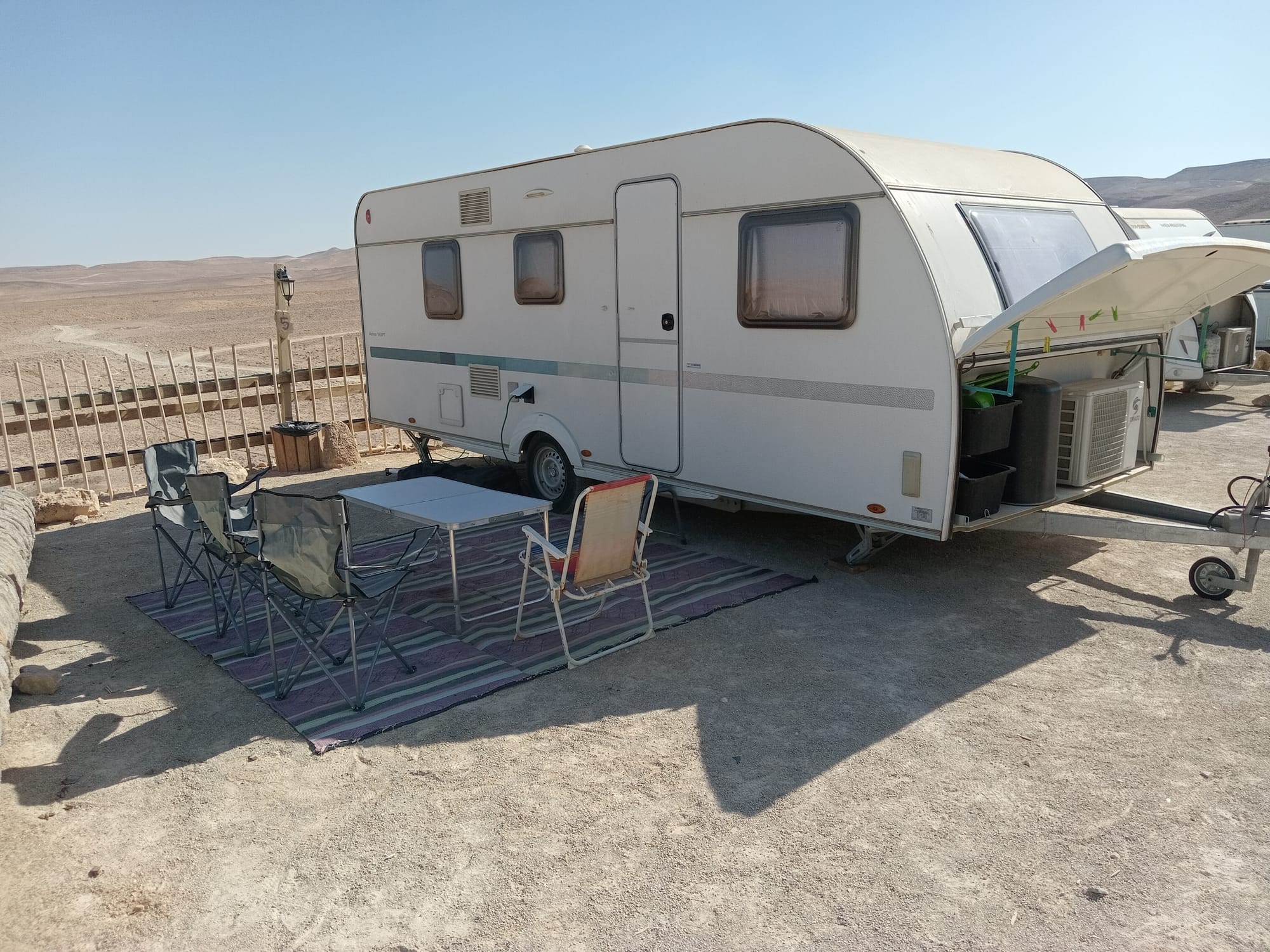 השכרת קרוואן בחאן ספינת המדבר