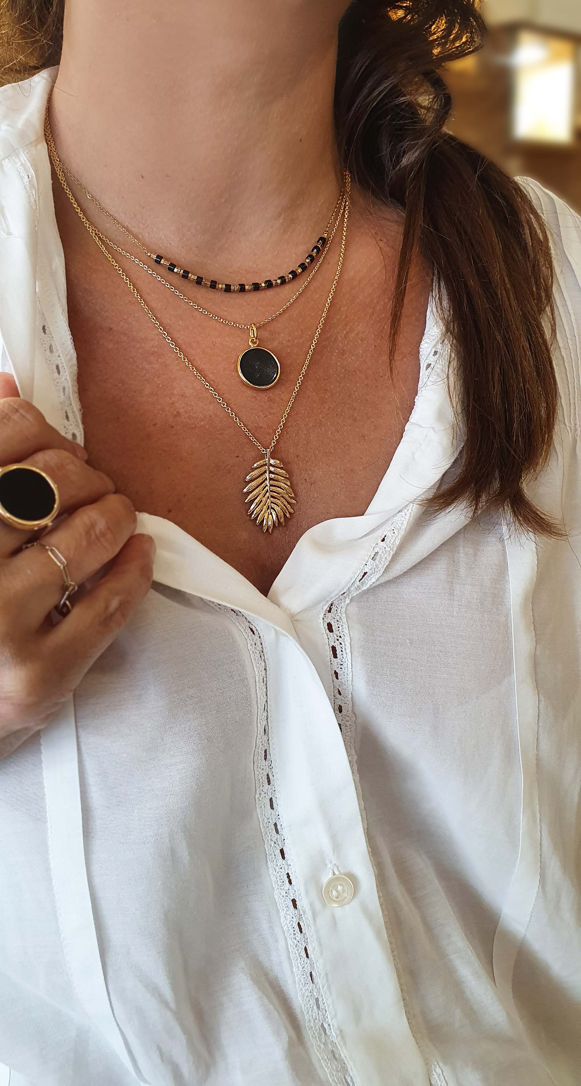 Comment choisir la longueur idéale de collier : mes conseils pour sublimer votre style 💎