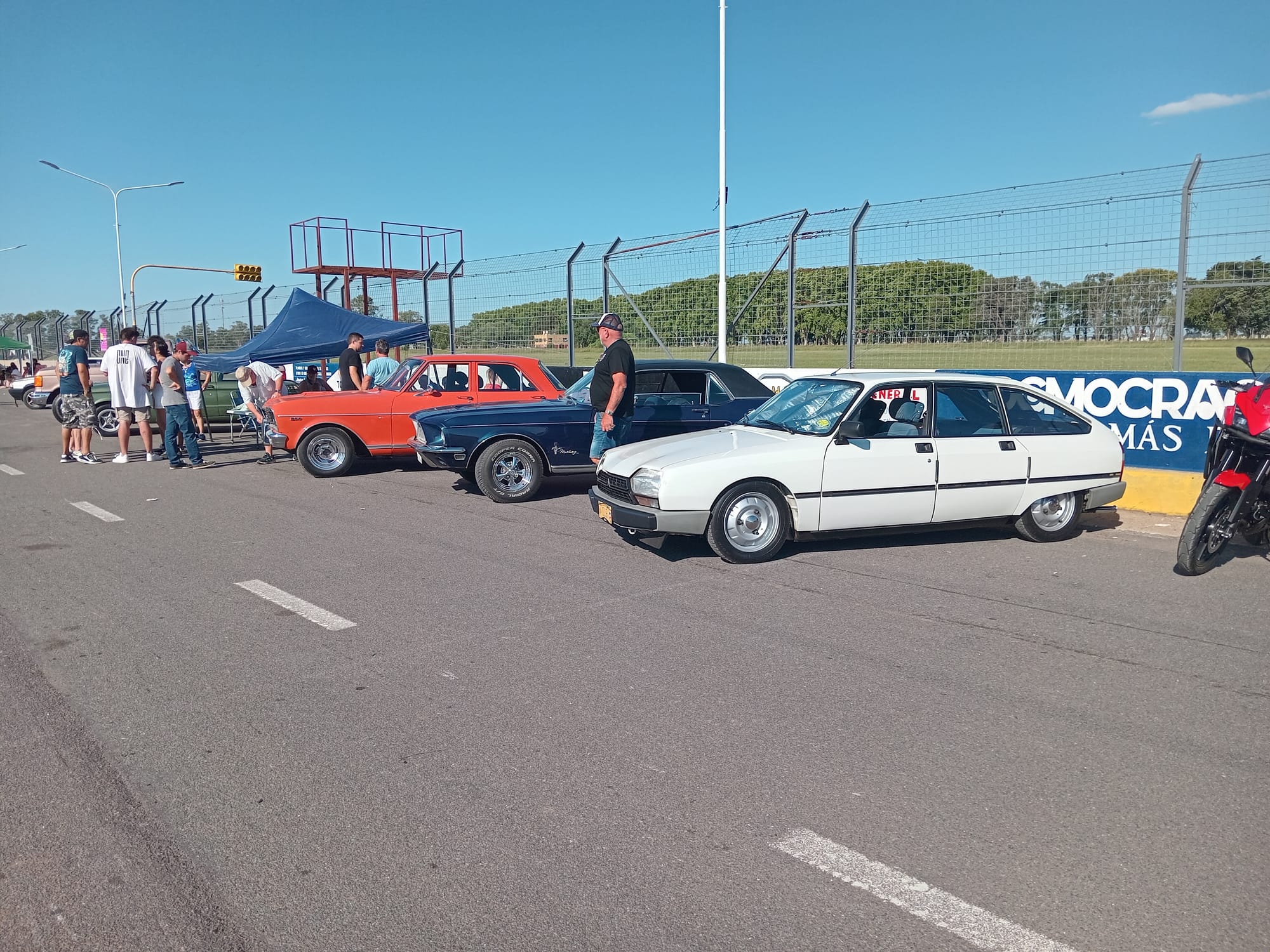 Presencia en Expo Show Cars Junín