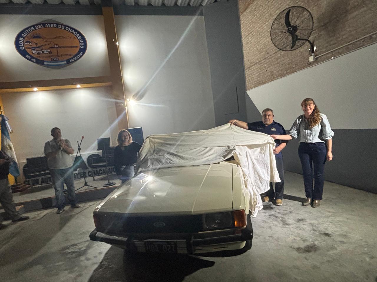 Presentación de un Ford Taunus 1981