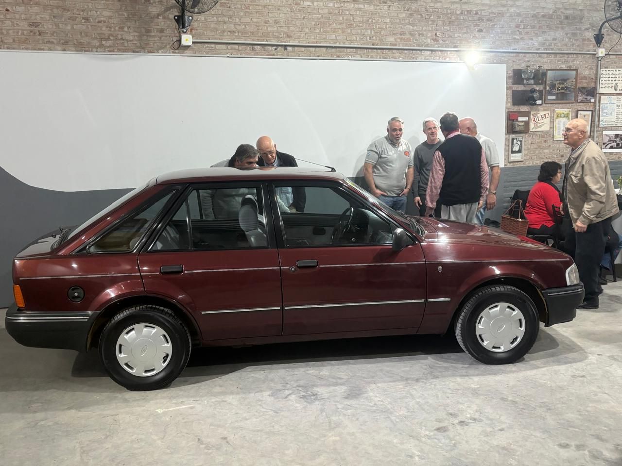 Presentación de un impecable Ford Escort Ghia SX 1993 de Guillermo Tenembaum