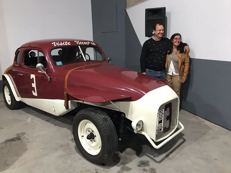 Presentación de una cupecita TC Chevrolet 1938 propietario: Fernando Menervino