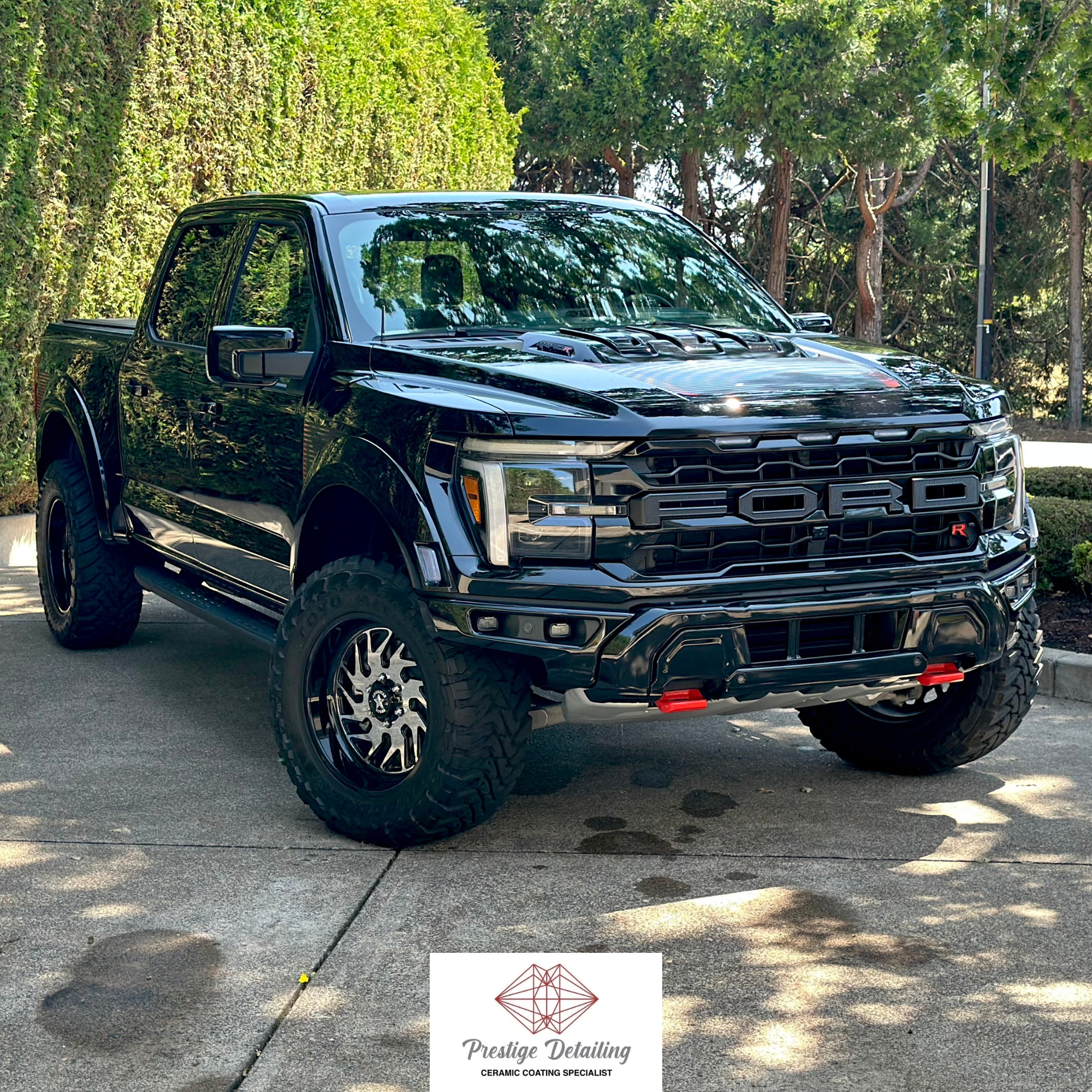 2025 Ford Raptor R