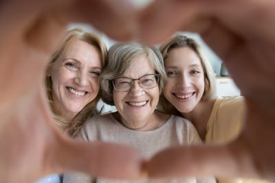 🌿 Les saisons du corps : Accompagner les troubles féminins à chaque étape de la vie