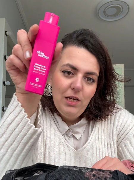 Επαγγελματικό Skincare Video για Brands & Eshops