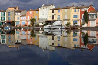 Port-Grimaud-Fotolia_535719