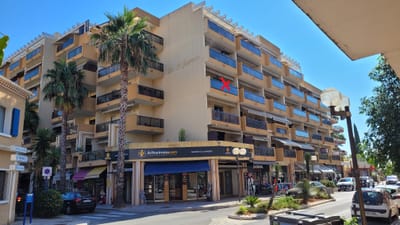 DESCRIPTIF  APPARTEMENT "LE ST-JAMES" LE LAVANDOU image
