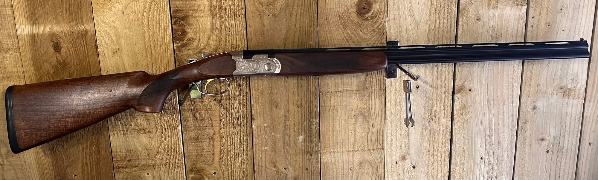 Beretta Silver Pigeon 1, 410g walnut stock. £1850