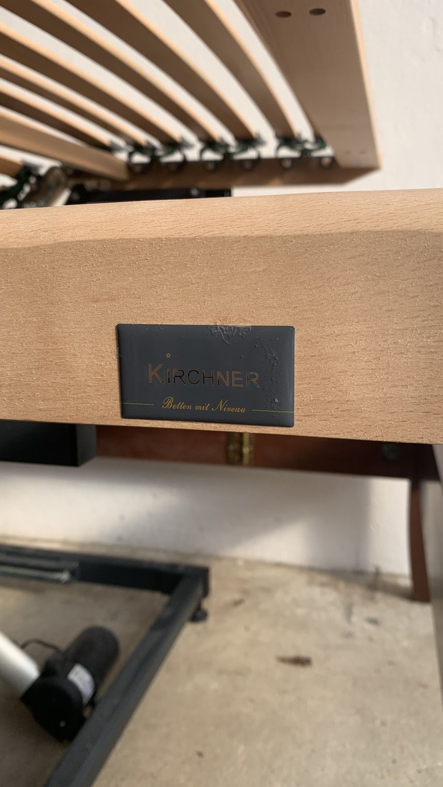 Kirchner Ergo M2 Elektromos 3 funkciós betegágy ápolási ágy + Matrac + Kapaszkodó