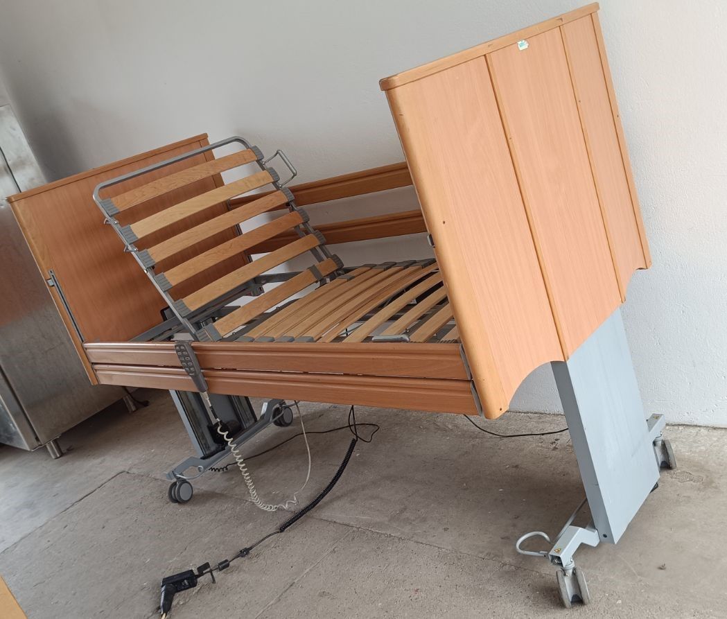 Modern Ancona Elektromos betegágy + Kapaszkodó - 5 funkciós Kód: 13.