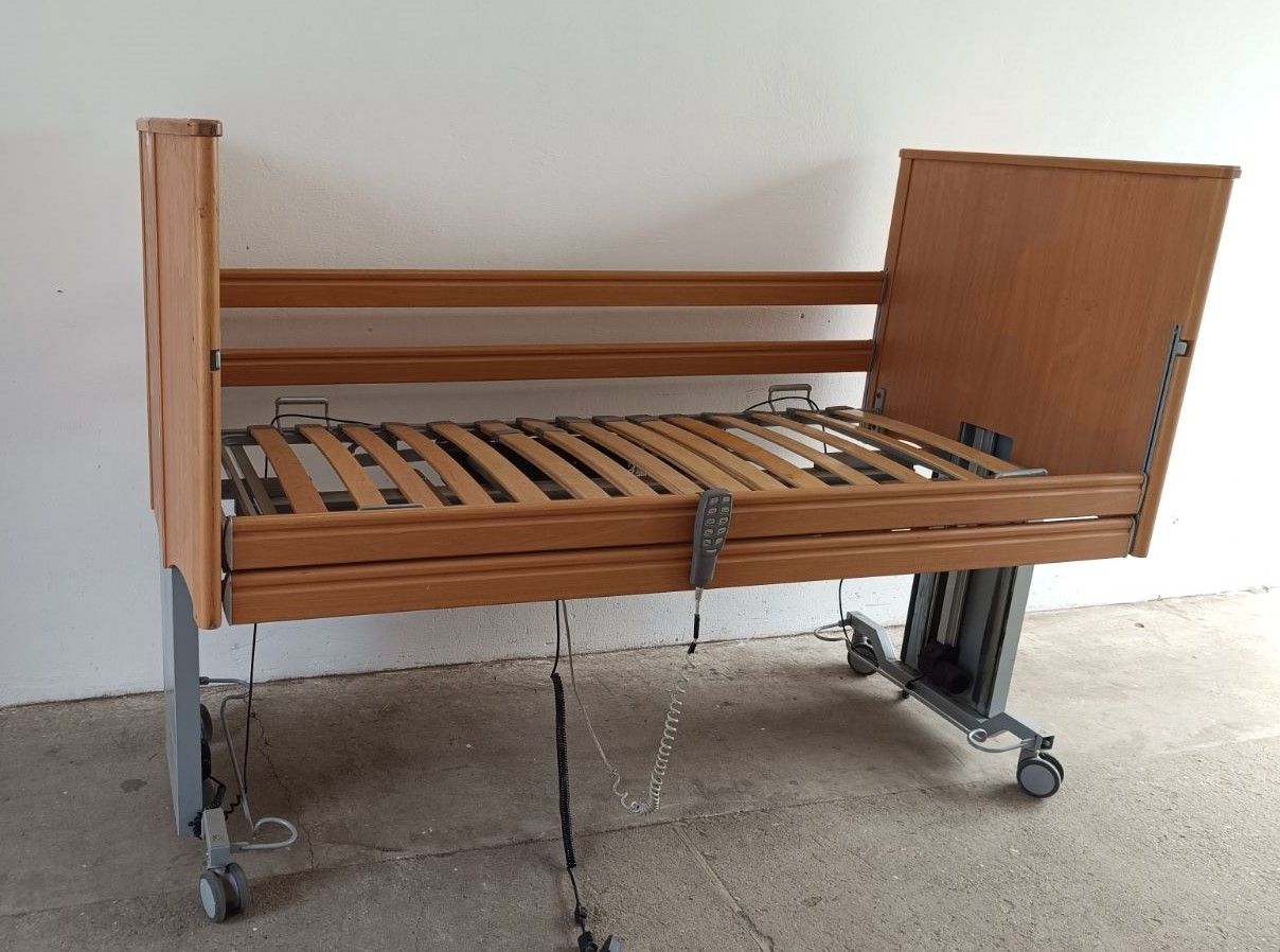 Modern Ancona Elektromos betegágy + Kapaszkodó - 5 funkciós Kód: 13.