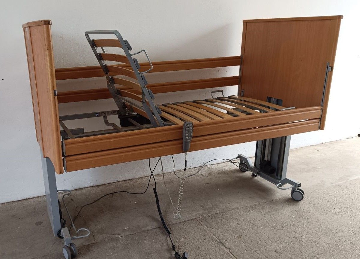 Modern Ancona Elektromos betegágy + Kapaszkodó - 5 funkciós Kód: 13.