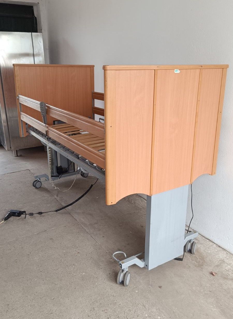 Modern Ancona Elektromos betegágy + Kapaszkodó - 5 funkciós Kód: 13.