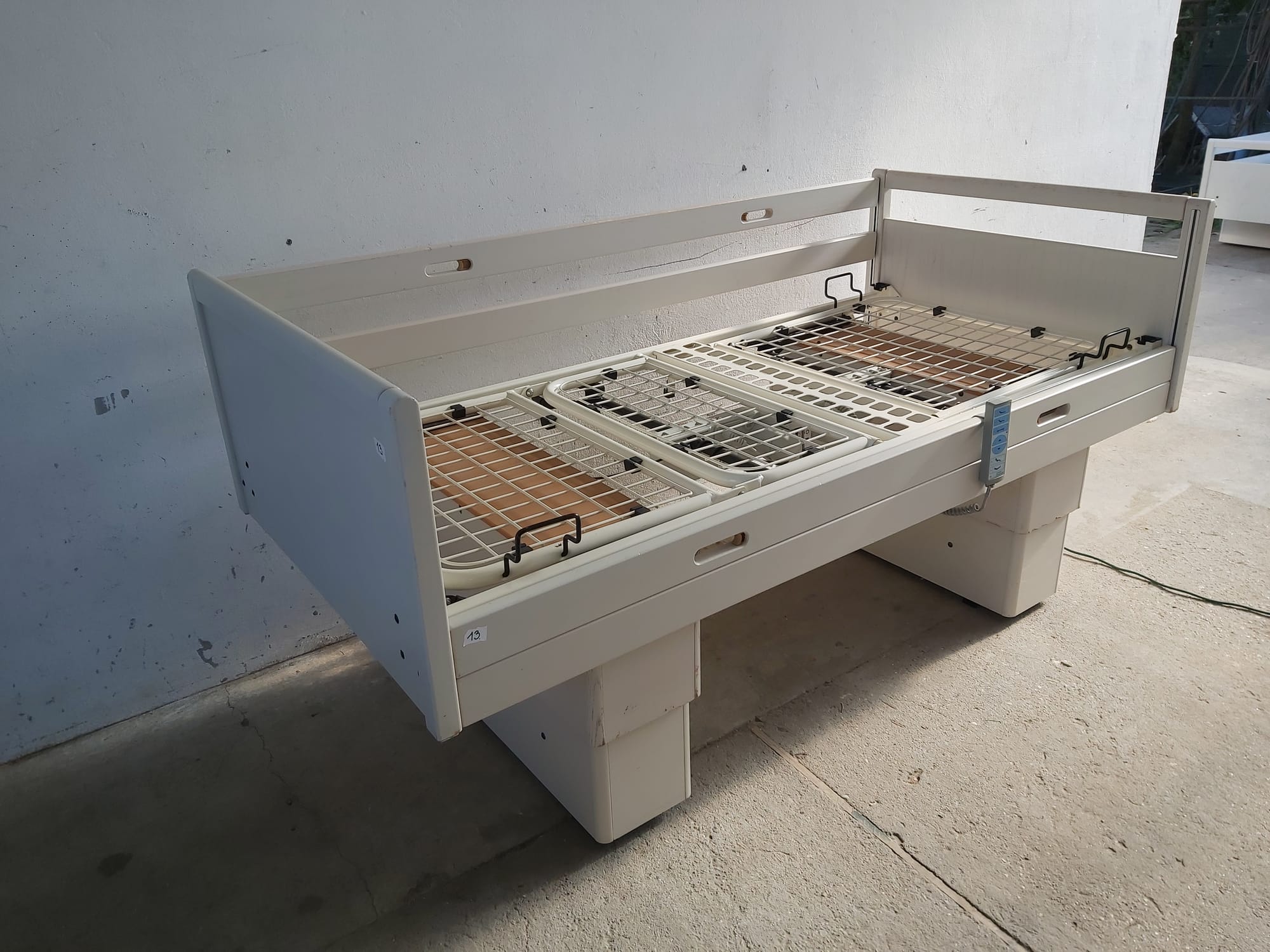 Elektromos betegágy - 5 funkciós - Kód: 15.