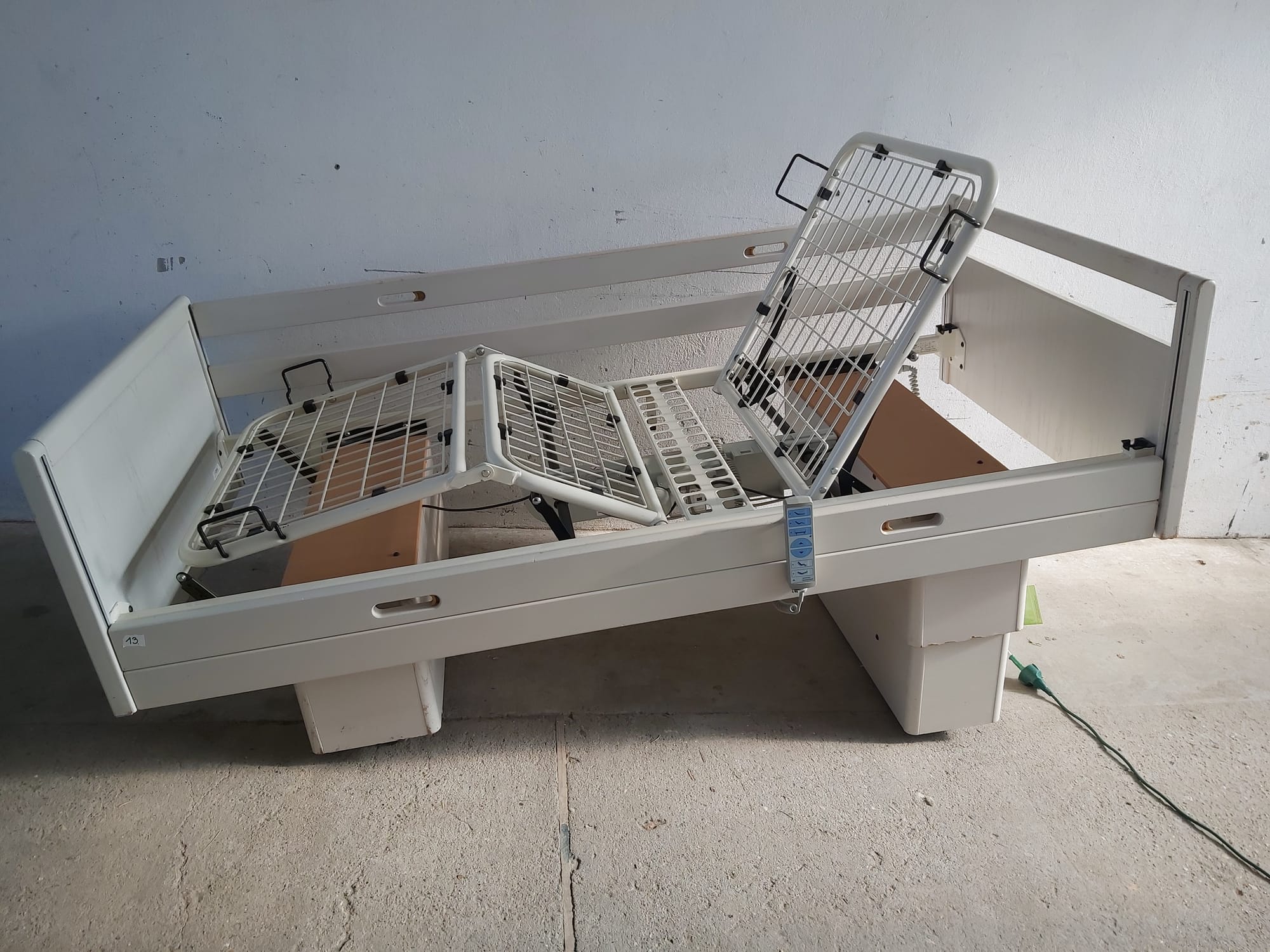 Elektromos betegágy - 5 funkciós - Kód: 15.