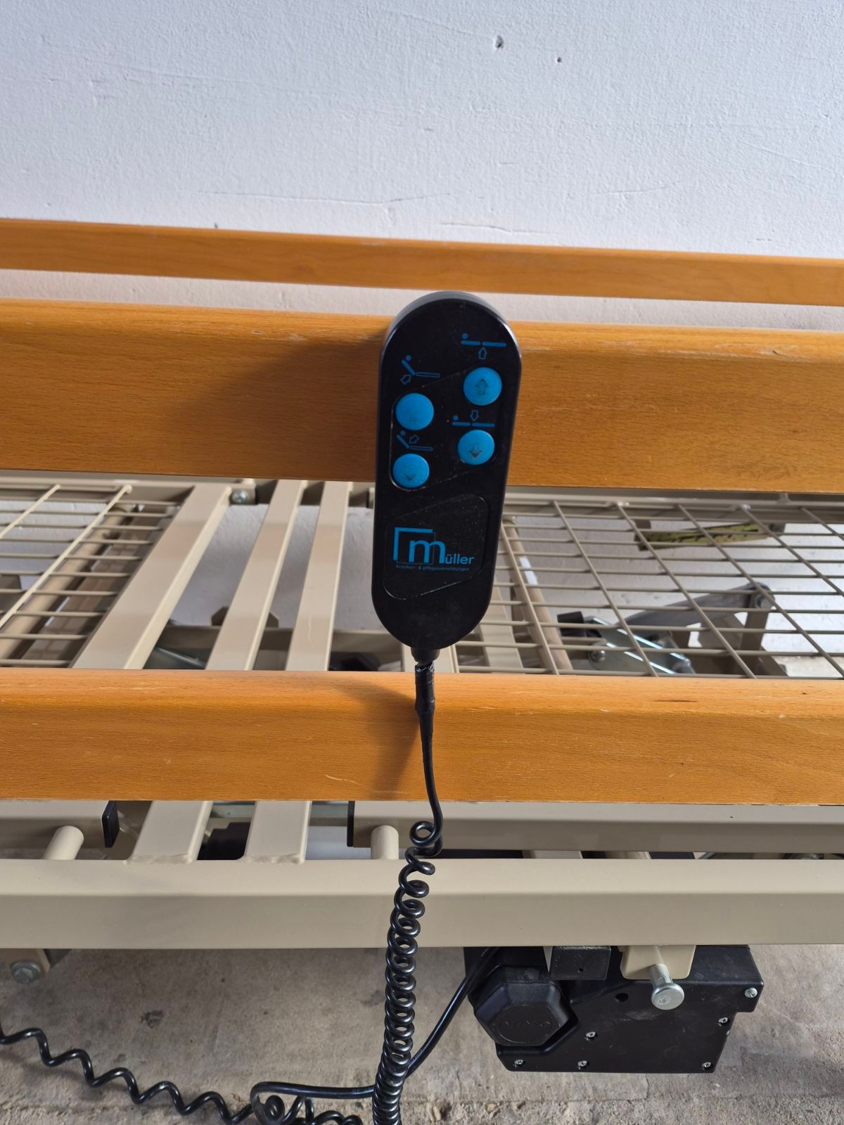 Elektromos betegágy - 3 funkciós - Kód: 18.