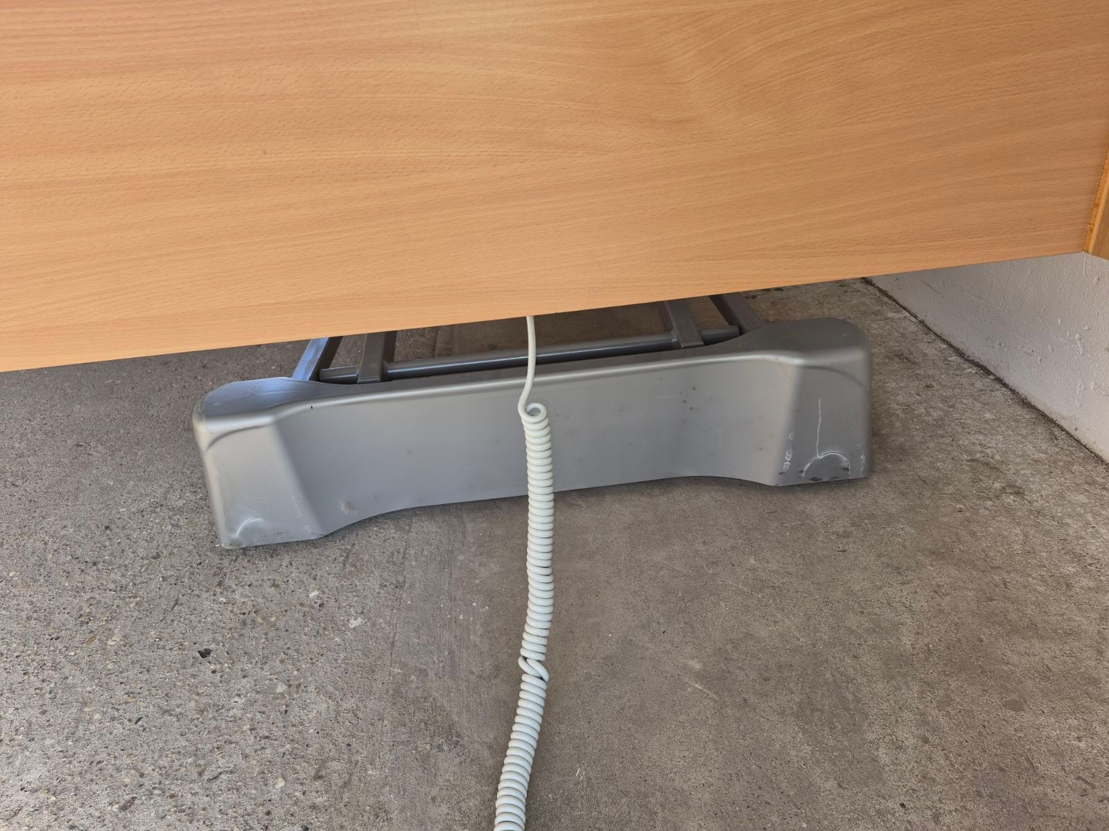 Újszerű Elektromos betegágy - 3 funkciós - osztott rácsos Kód: 18.