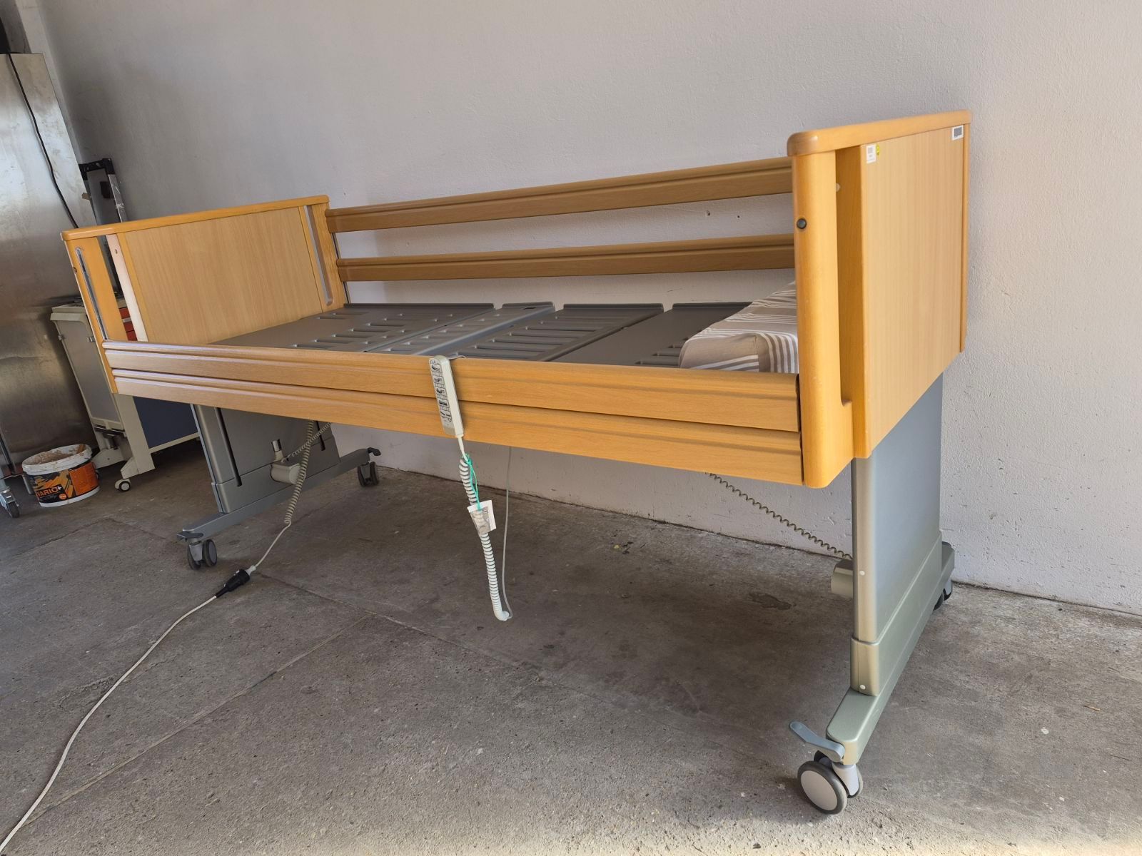 225cm! Hosszított Elektromos betegágy - 4 funkciós - Kód: 14.