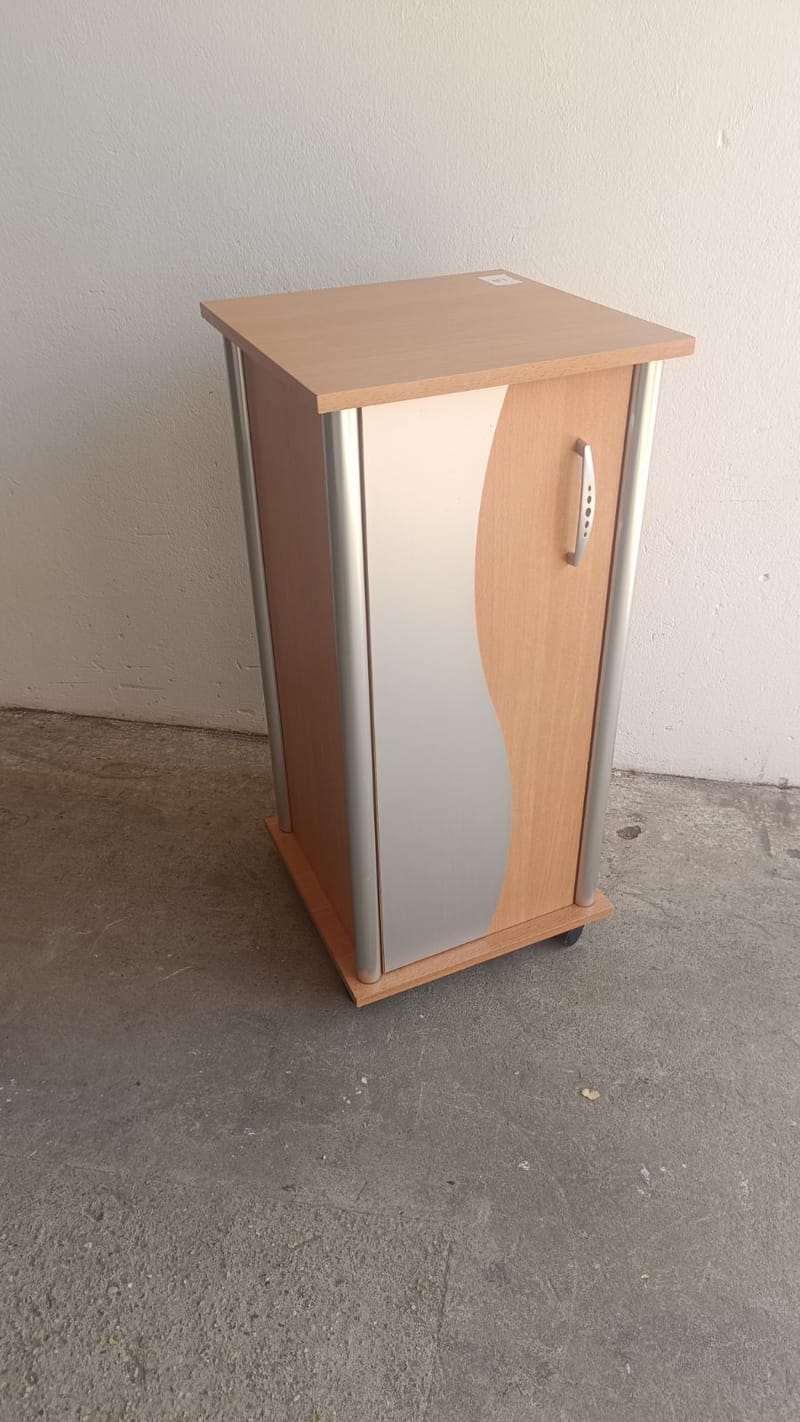 Éjjeliszekrény - betegágy mellé 86cm - 3.