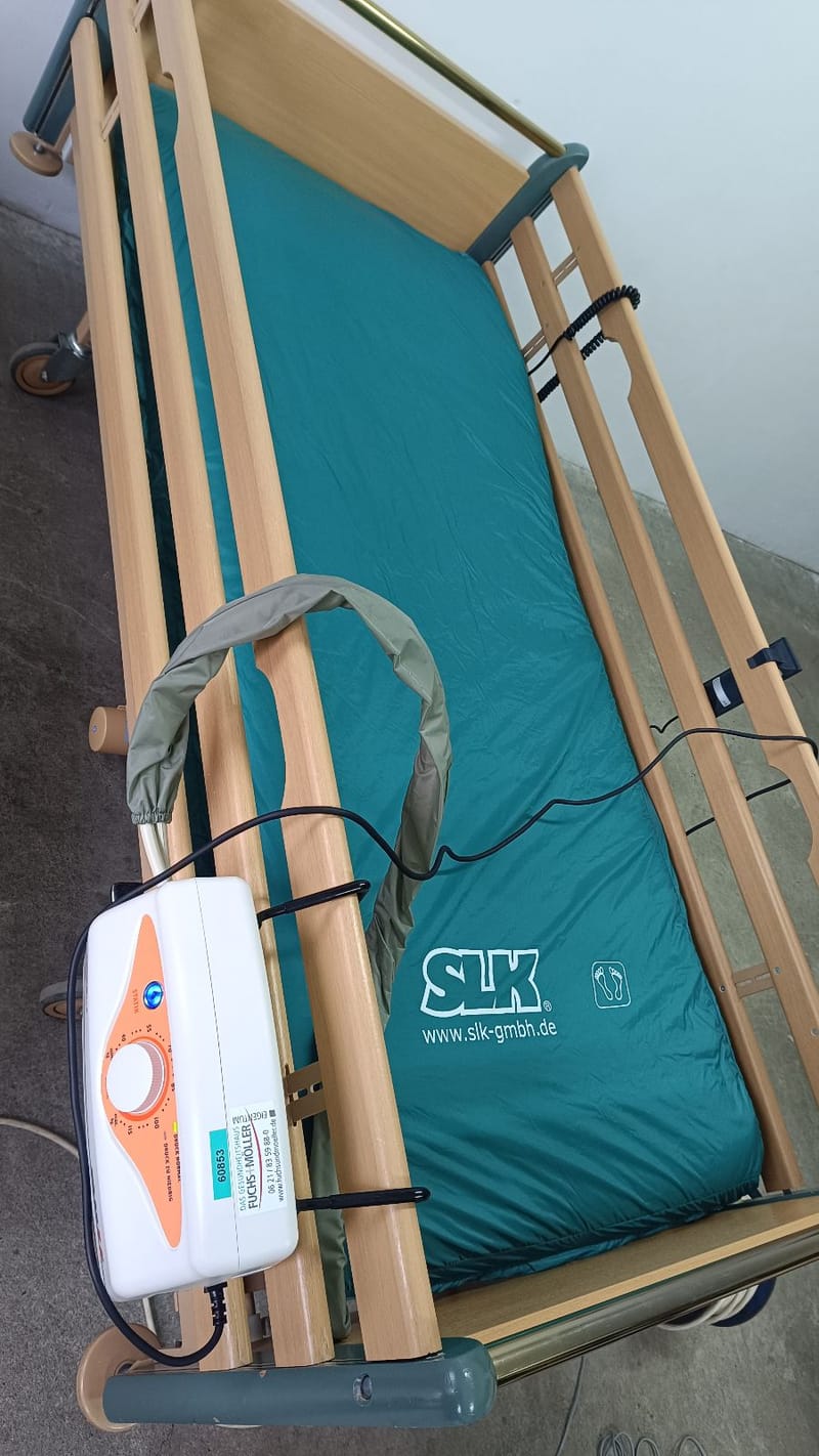 SLK II Nagy cellás váltakozó nyomású kompresszoros Antidecubitus matrac