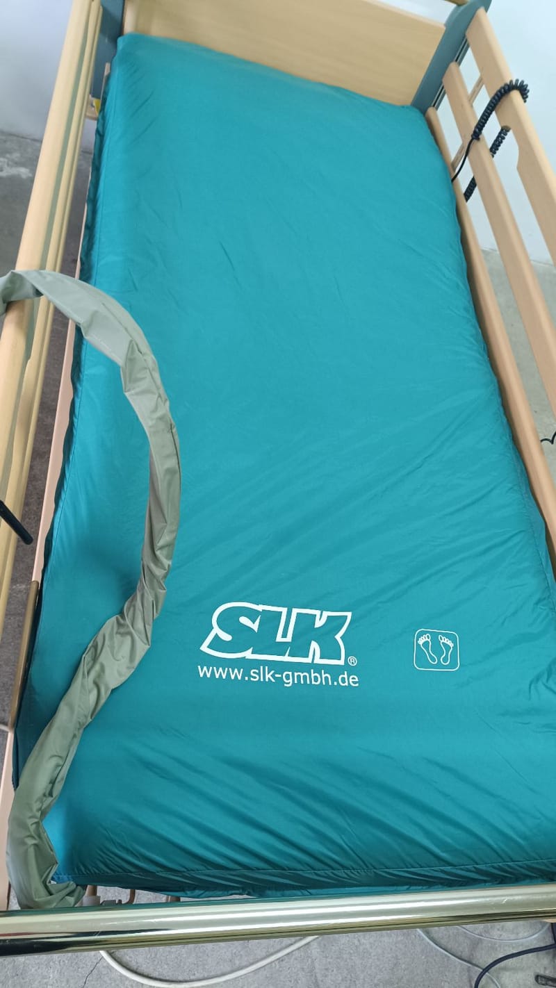 SLK II Nagy cellás váltakozó nyomású kompresszoros Antidecubitus matrac