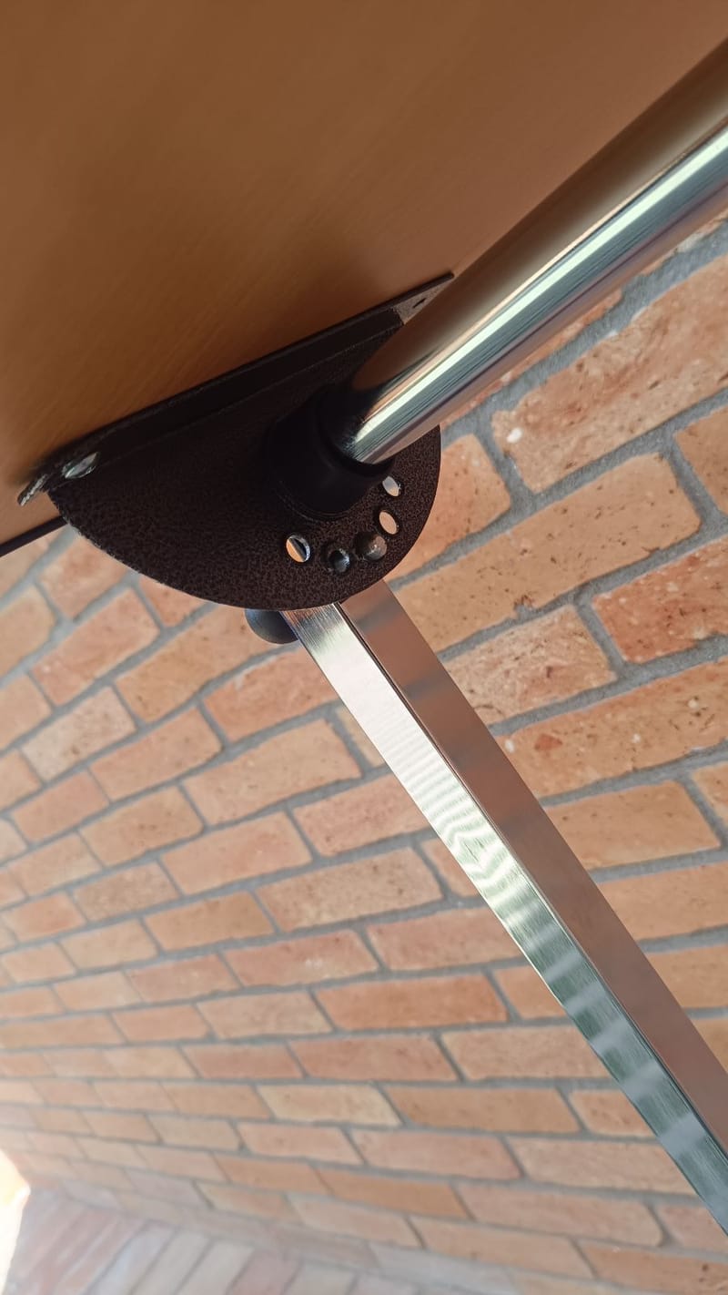 betegágy asztal ágyasztal - állítható és billenthető asztallapal