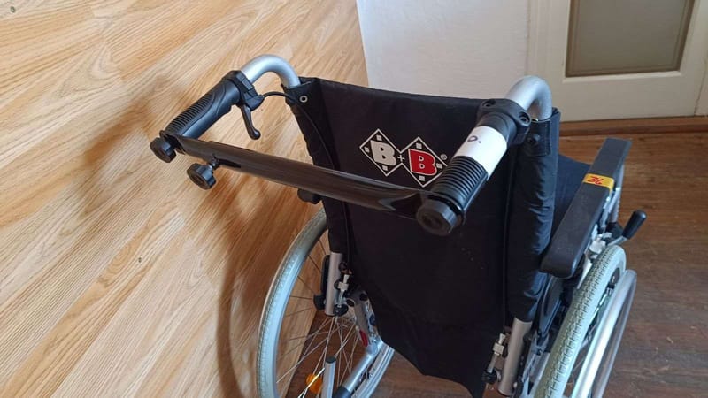 ÚJ B+B Pyro Strart Plus tolókocsi kerekesszék 38cm - 10.