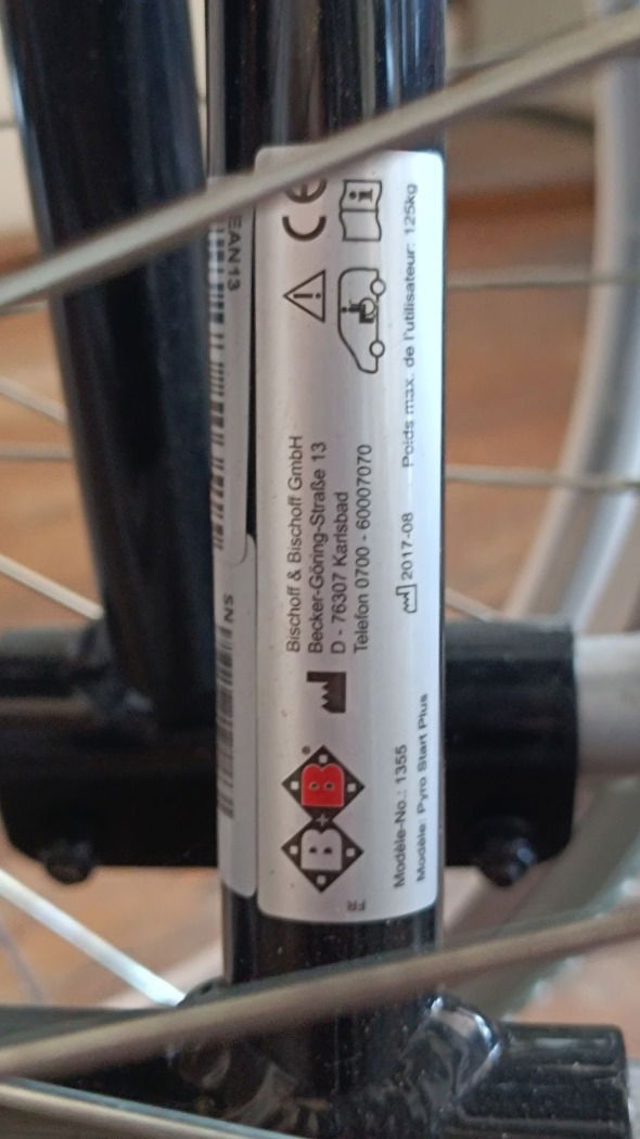 ÚJ B+B Pyro Strart Plus tolókocsi kerekesszék 38cm - 10.