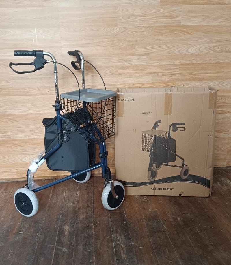 ÚJ Medical Actimo Delta Rollátor gurulós járókeret - összecsukható