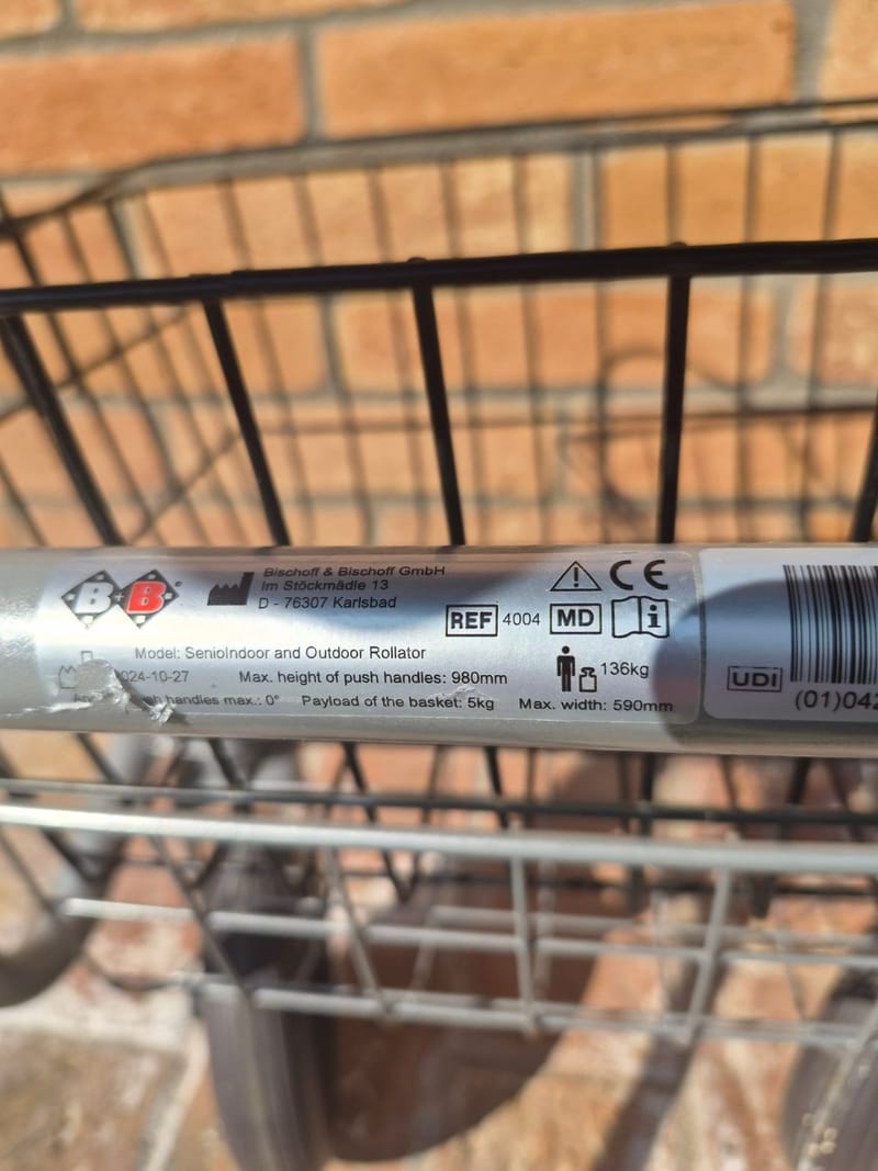 Új B+B Rollátor gurulós járókeret - összecsukható - 3.