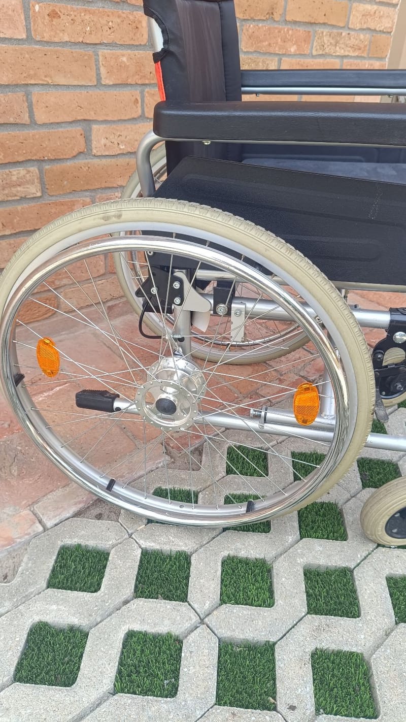 Dietz kerekesszék tolókocsi - Lábtartó nélkül! - 48cm - 5.