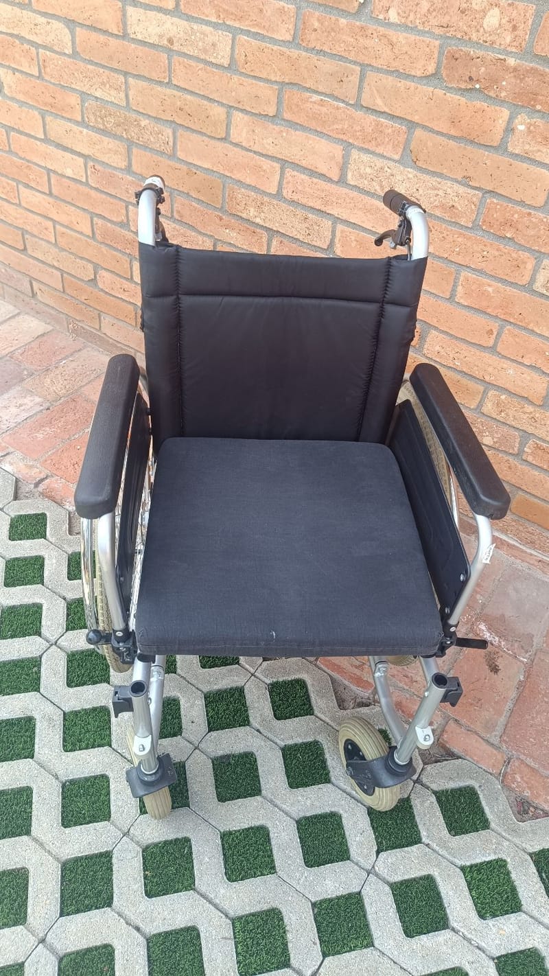 Dietz kerekesszék tolókocsi - Lábtartó nélkül! - 48cm - 5.