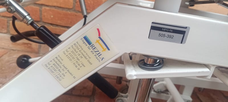 Rezila kiropraktőr kiropraktikai csontkovács ágy kezelőágy