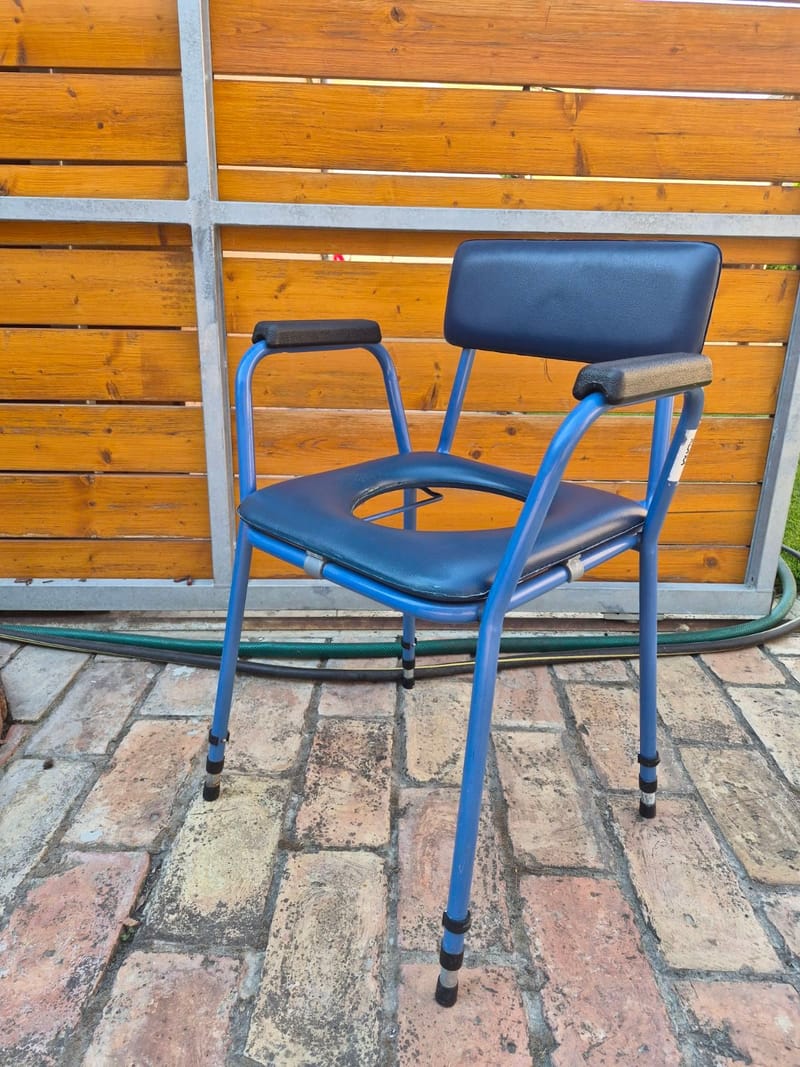 Fix szoba WC - tartály nélkül