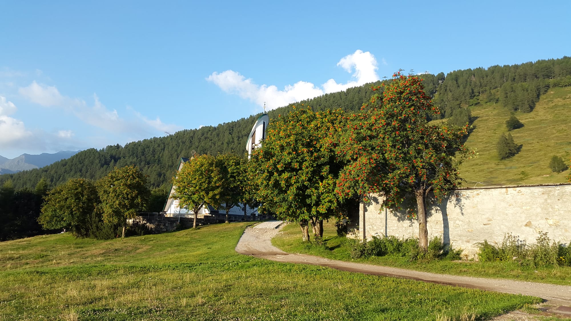 Alla chiesetta