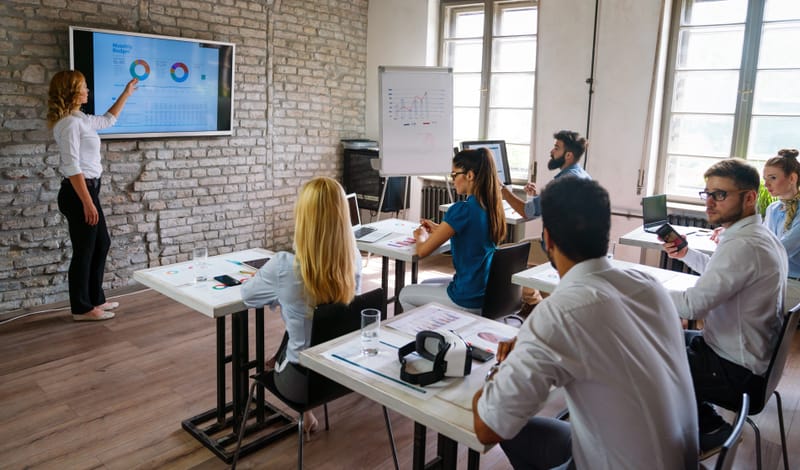 Prompt Engineering & AI Training