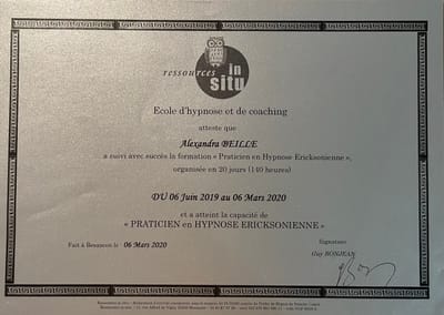 PRATICIENNE EN HYPNOSE ERIKSONNIENNE