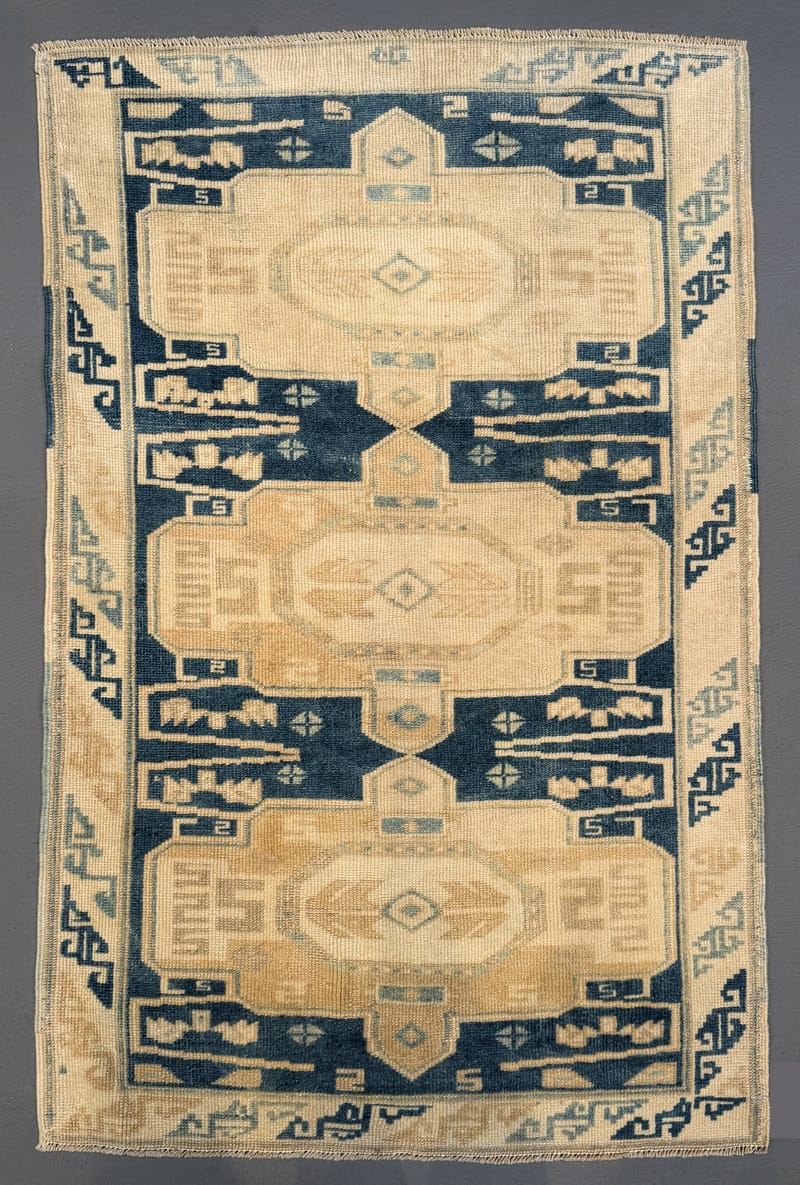 A Z International LLC - FINE RUGS OUTLET & DESIGN CENTER photo 5