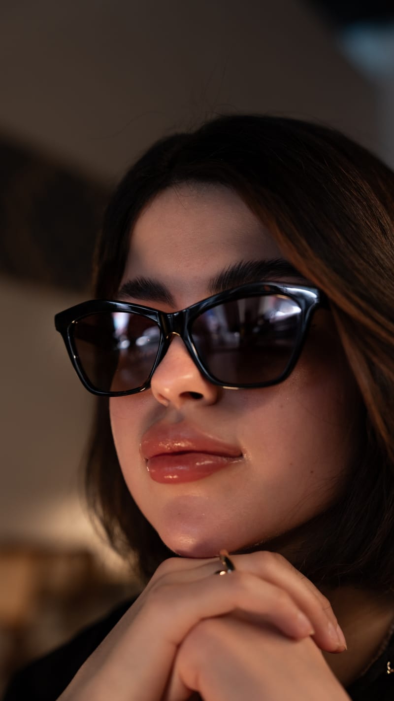 Sunglasses & Eyewear Store