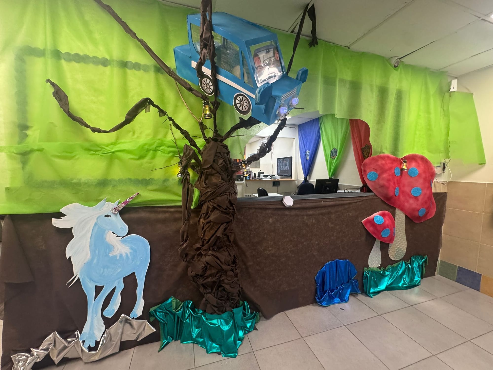 הפיכת בית הספר לספריית פורים