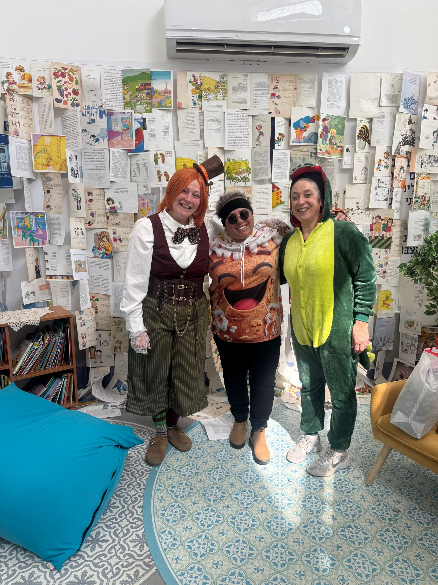 תהלוכת תחפושות מהבית