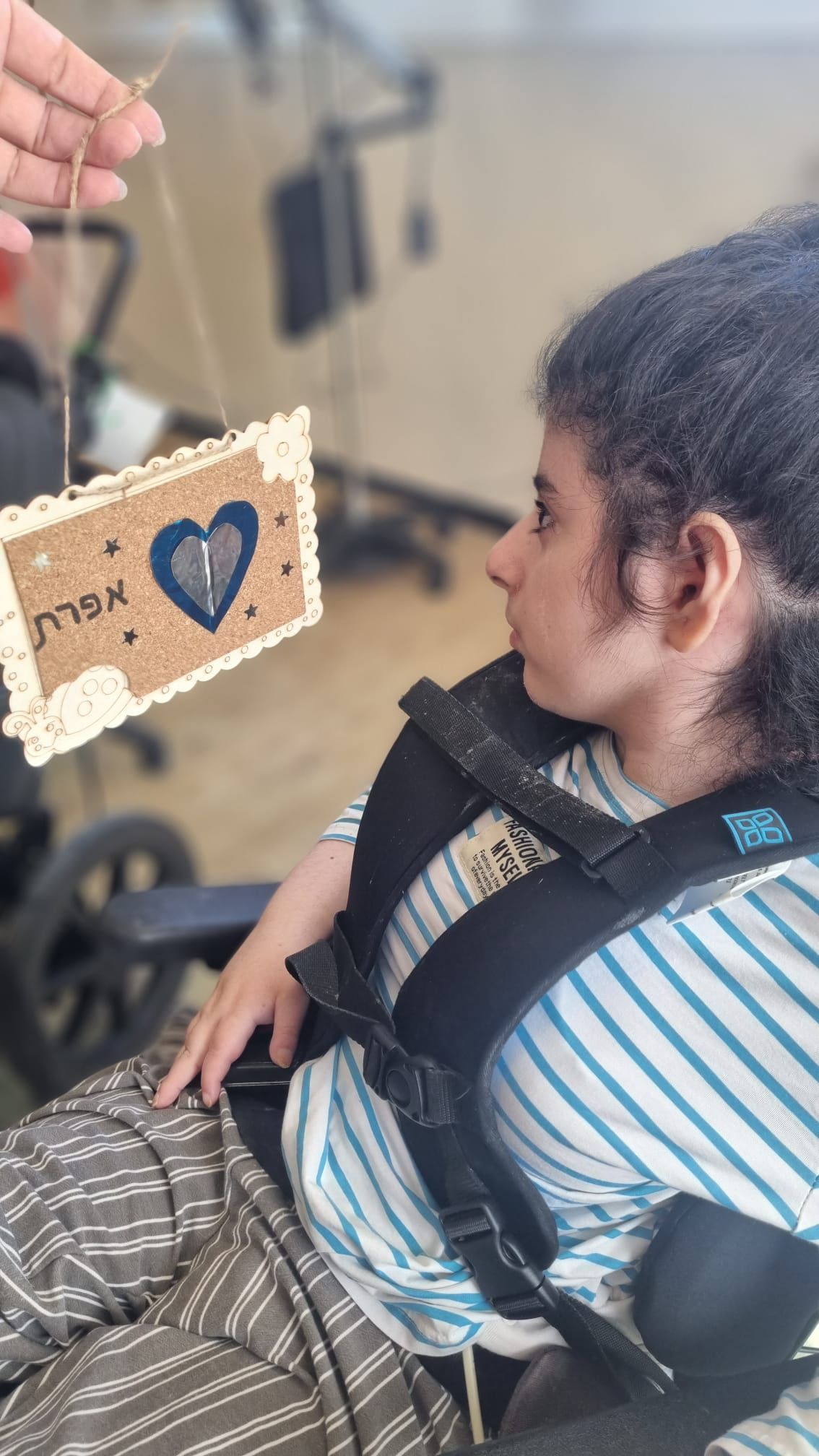 מכינים כרטיסי ברכה