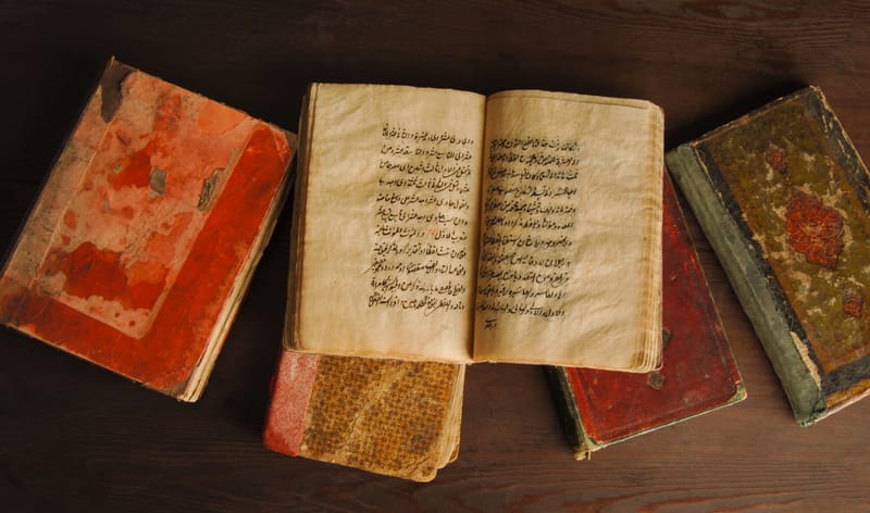 أفضل 15 فكرة لتجديد الاهتمام بالأدب العربي, من الشعر إلى الرواية