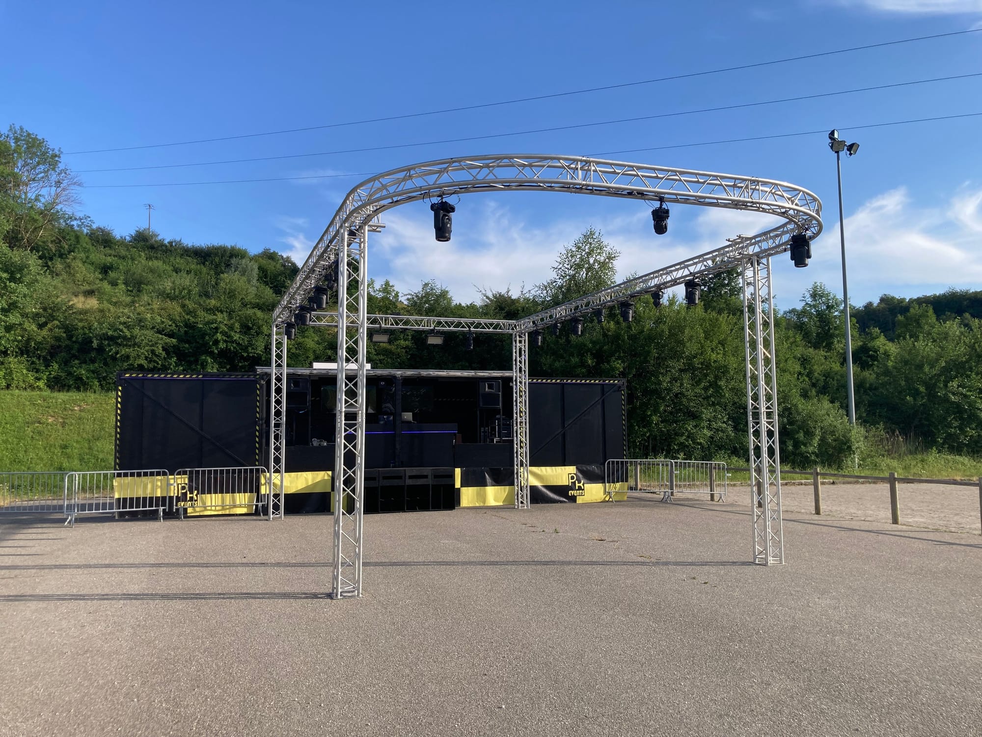 Camion Podium + Structure