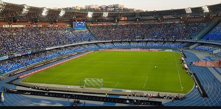 Stadio Napoli, De Laurentiis vicino all'accordo con Q8